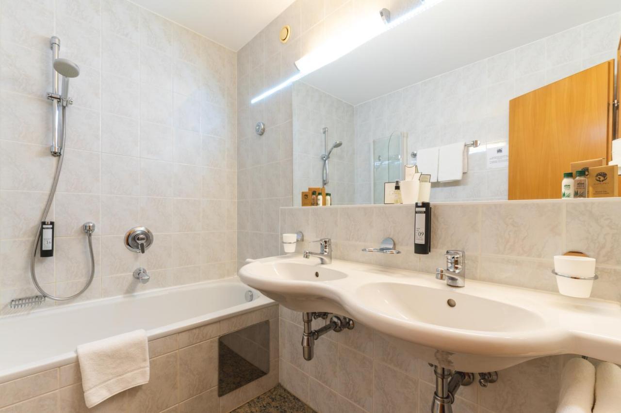 Hotel Tia Monte Наудерс Екстер'єр фото